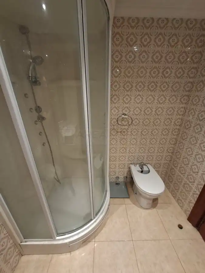 Baño de Piso en venta en Vitoria - Gasteiz con Calefacción, Parquet y Terraza