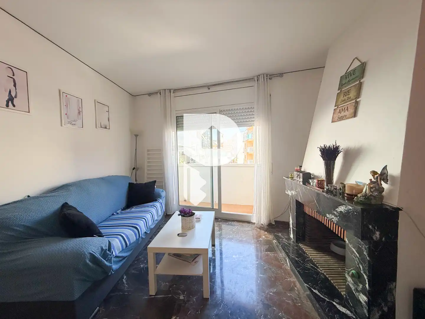 Wohnzimmer von Wohnung zum Verkauf in Sant Vicenç Dels Horts mit Heizung, Abstellraum und Fernseher