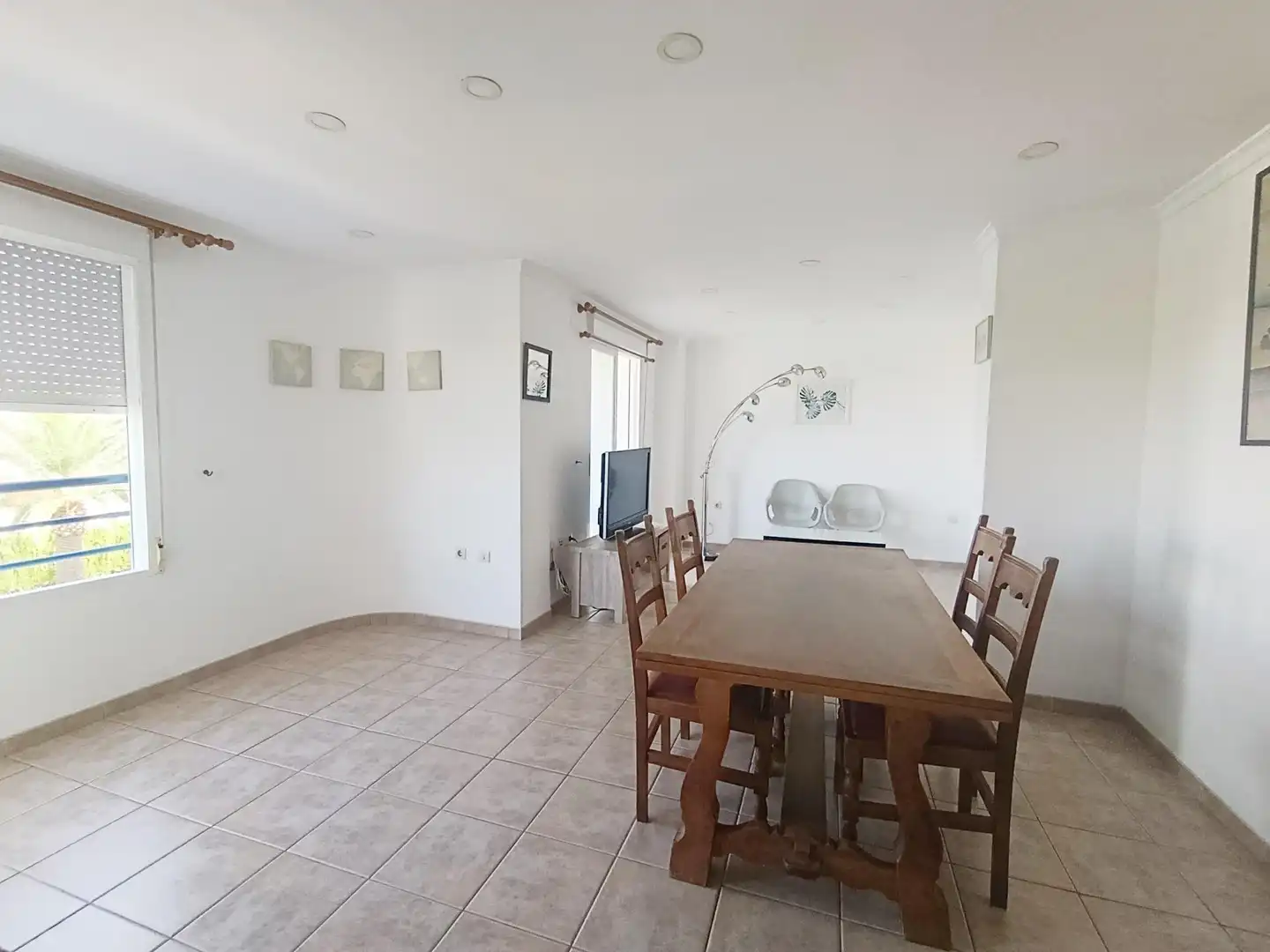 Apartments for rent in Oliva Playa