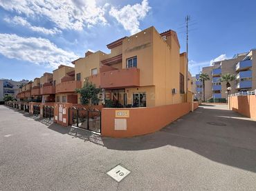 Maison mitoyenne avec piscine à vendre à C. Fuego, 5, 03189 Dehesa de Campoamor, Alicante, Spain 46