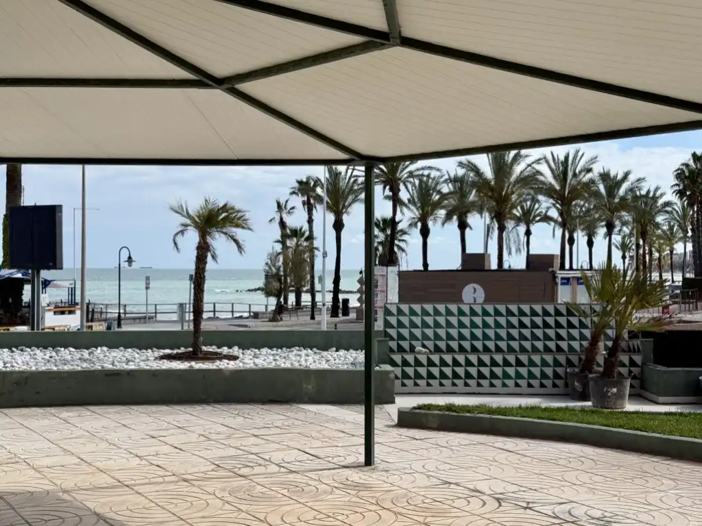 Apartament de lloguer a Avenida Ferrandis Salvador, Heliópolis