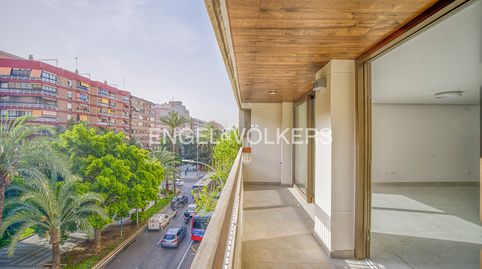 Foto 5 de Piso en venta en Avinguda Oscar Espla, Ensanche - Diputación, Alicante / Alacant