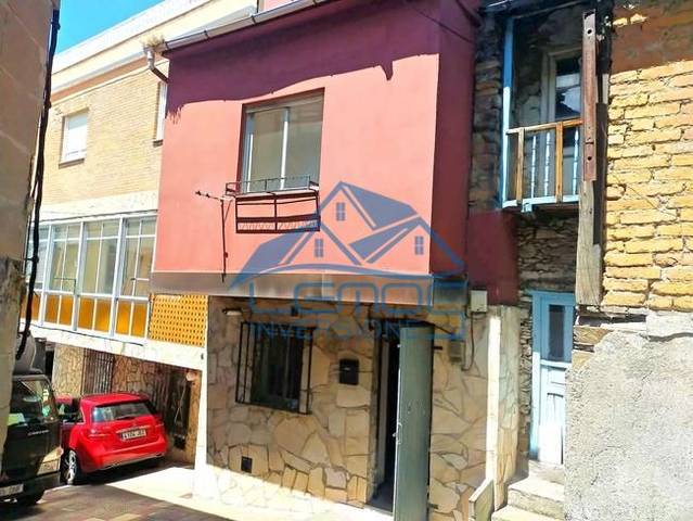 Casa-chalet en Venta en Santa Bárbara en Torre del Bierzo