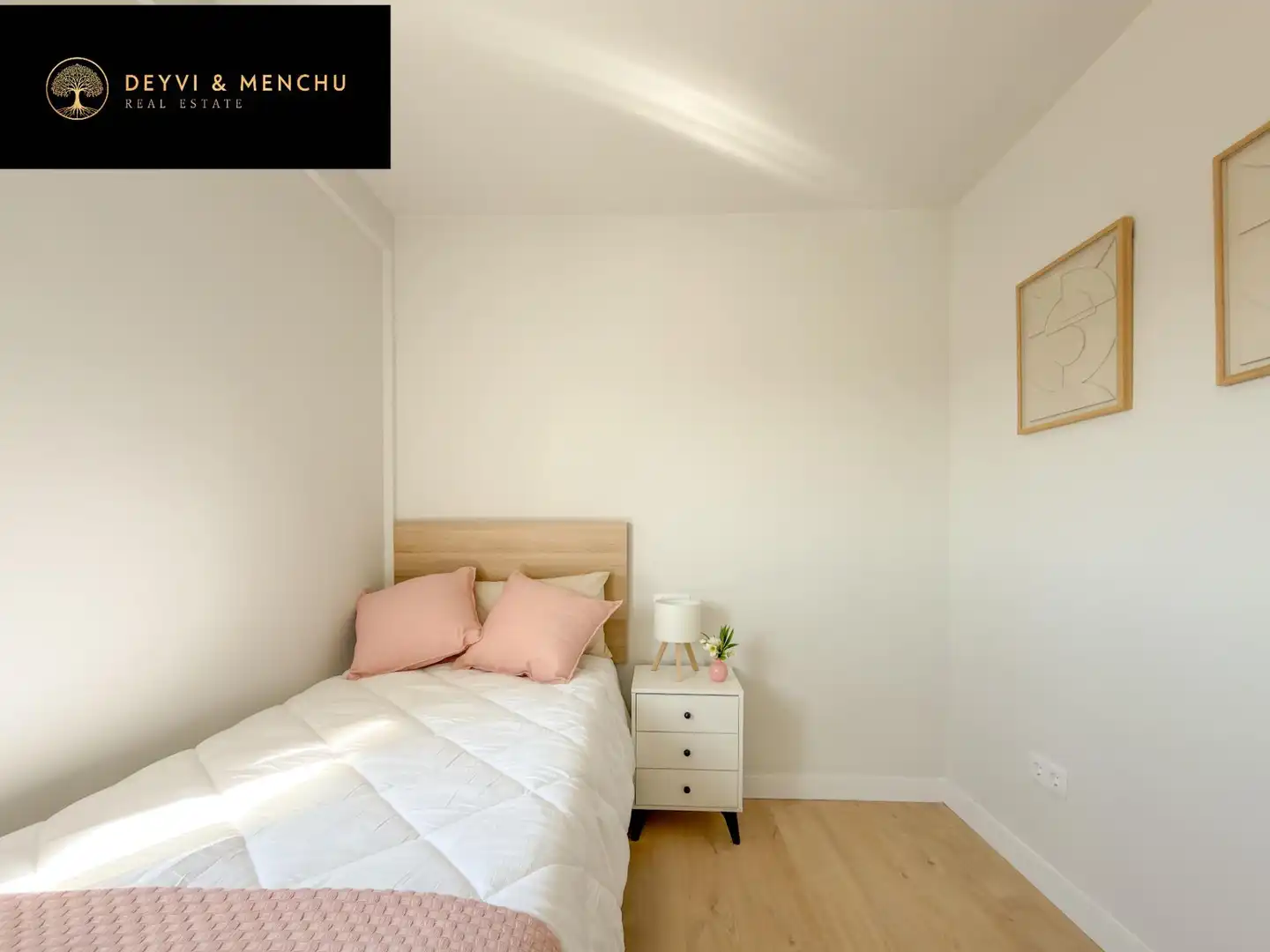 Schlafzimmer von Wohnung zum Verkauf in Madrid mit Klimaanlage, Heizung und Möbliert