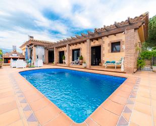 Swimming pool of House or chalet for sale in Torroella de Fluvià  with Air Conditioner, Heating and Private garden