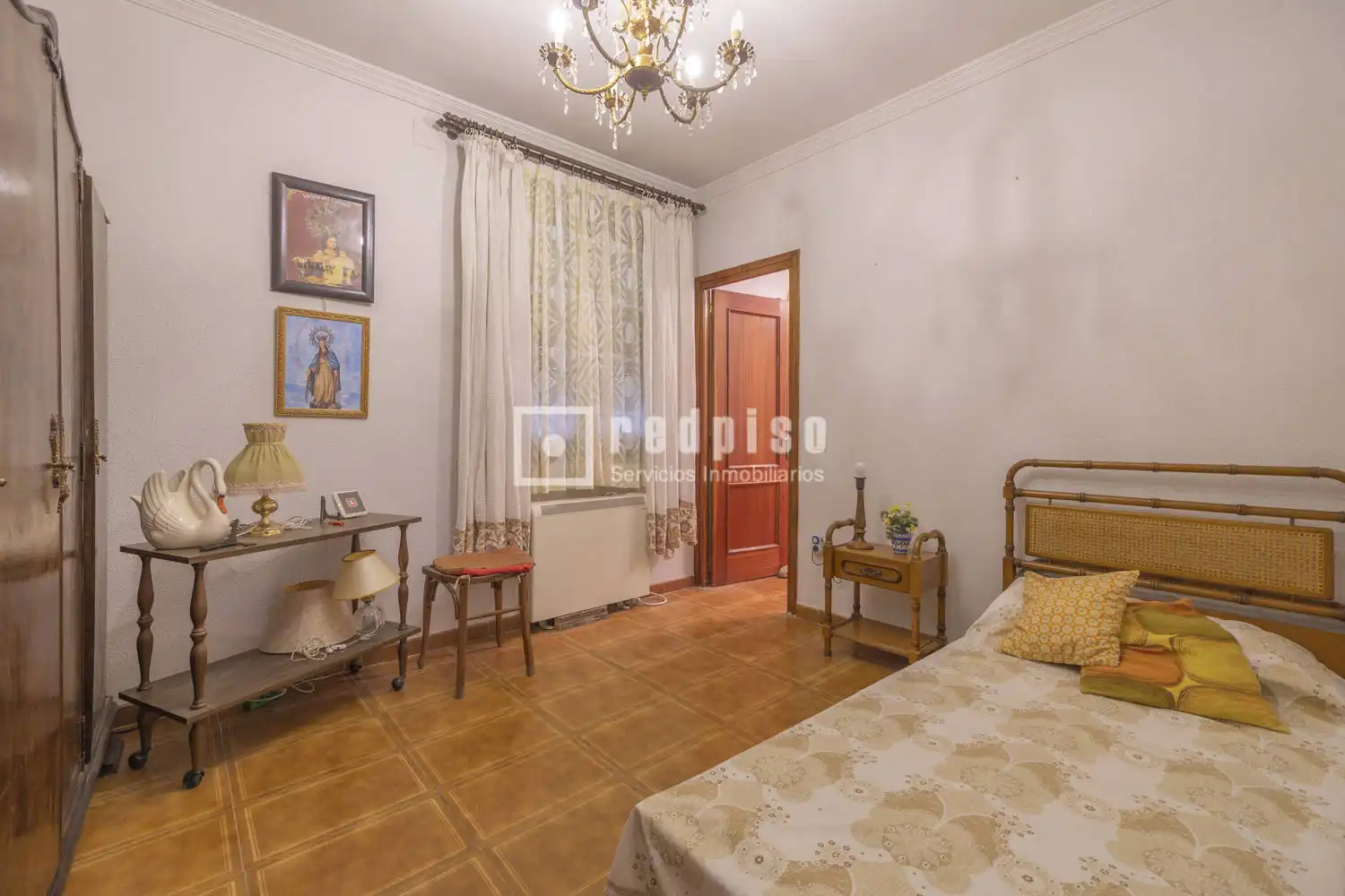 Habitación de Casa o chalet en venta en Noblejas con Calefacción, Jardín privado y Trastero