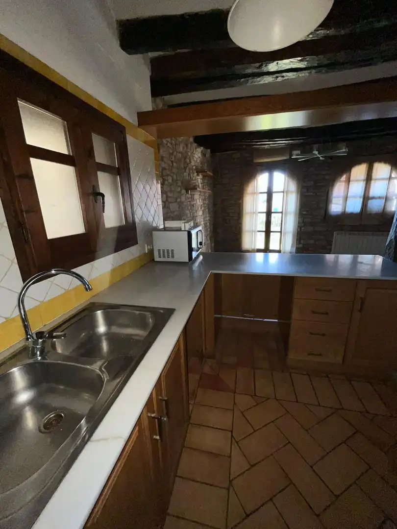 Cocina de Finca rústica en venta en Sant Guim de Freixenet con Calefacción, Horno y TV