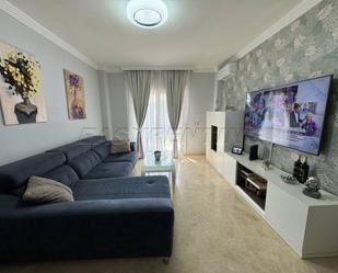 Living room of Flat for sale in La Línea de la Concepción  with Air Conditioner, Private garden and Terrace