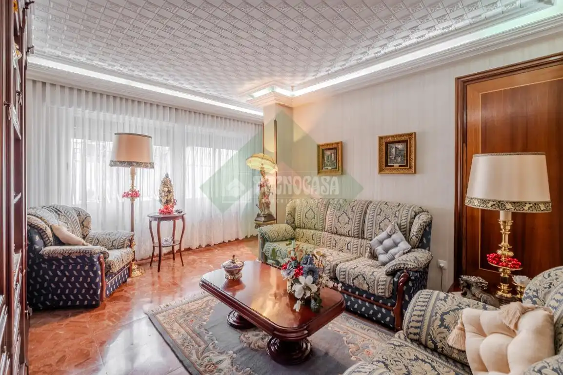 Living room of Houses for sale in Madrid  with Air Conditioner and Heating