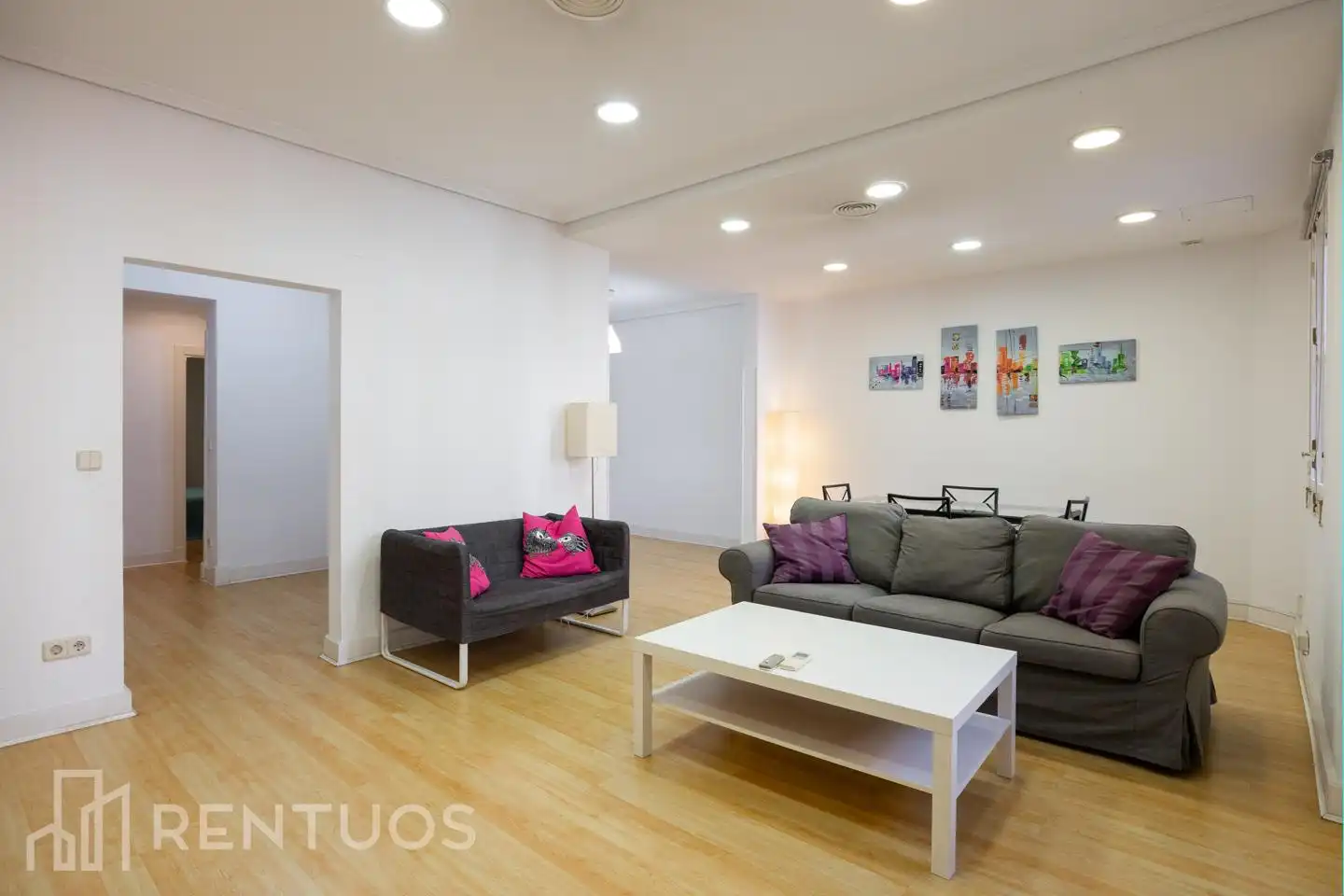 Wohnzimmer von Erdgeschoss zur Miete in Madrid mit Heizung und Möbliert