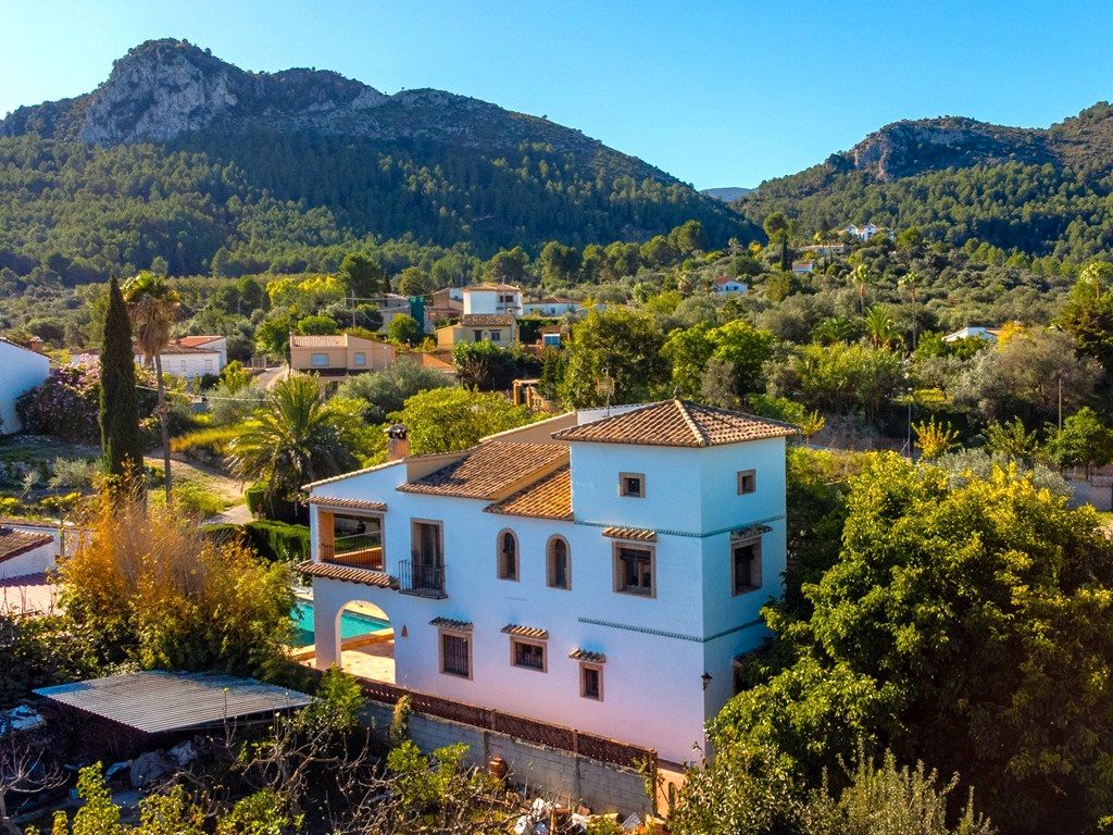 Vista exterior de Casa o chalet en venta en Orba con Aire acondicionado, Jardín privado y Terraza