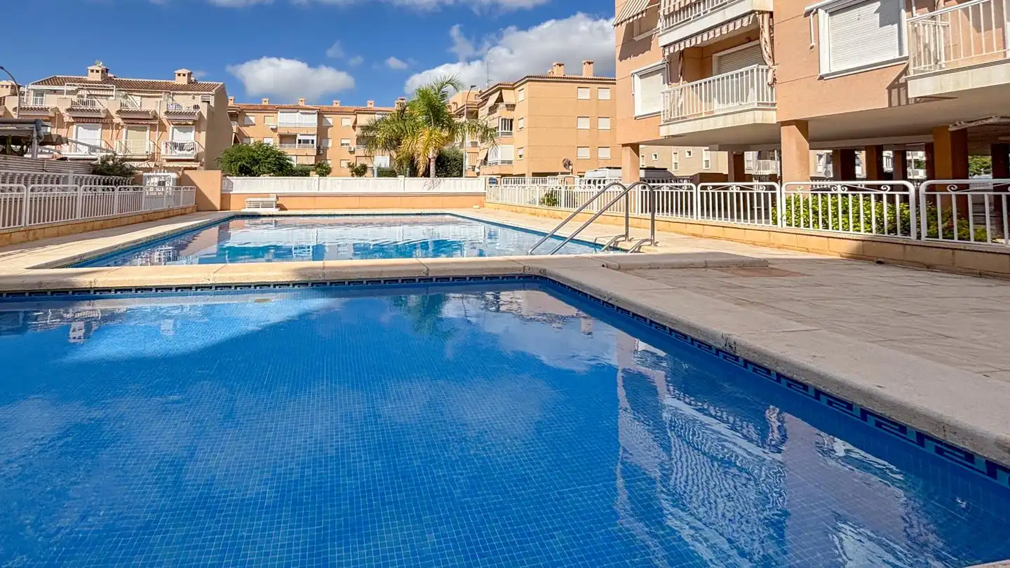 Piscina de Apartamento en venta en Santa Pola con Aire acondicionado, Terraza y Piscina
