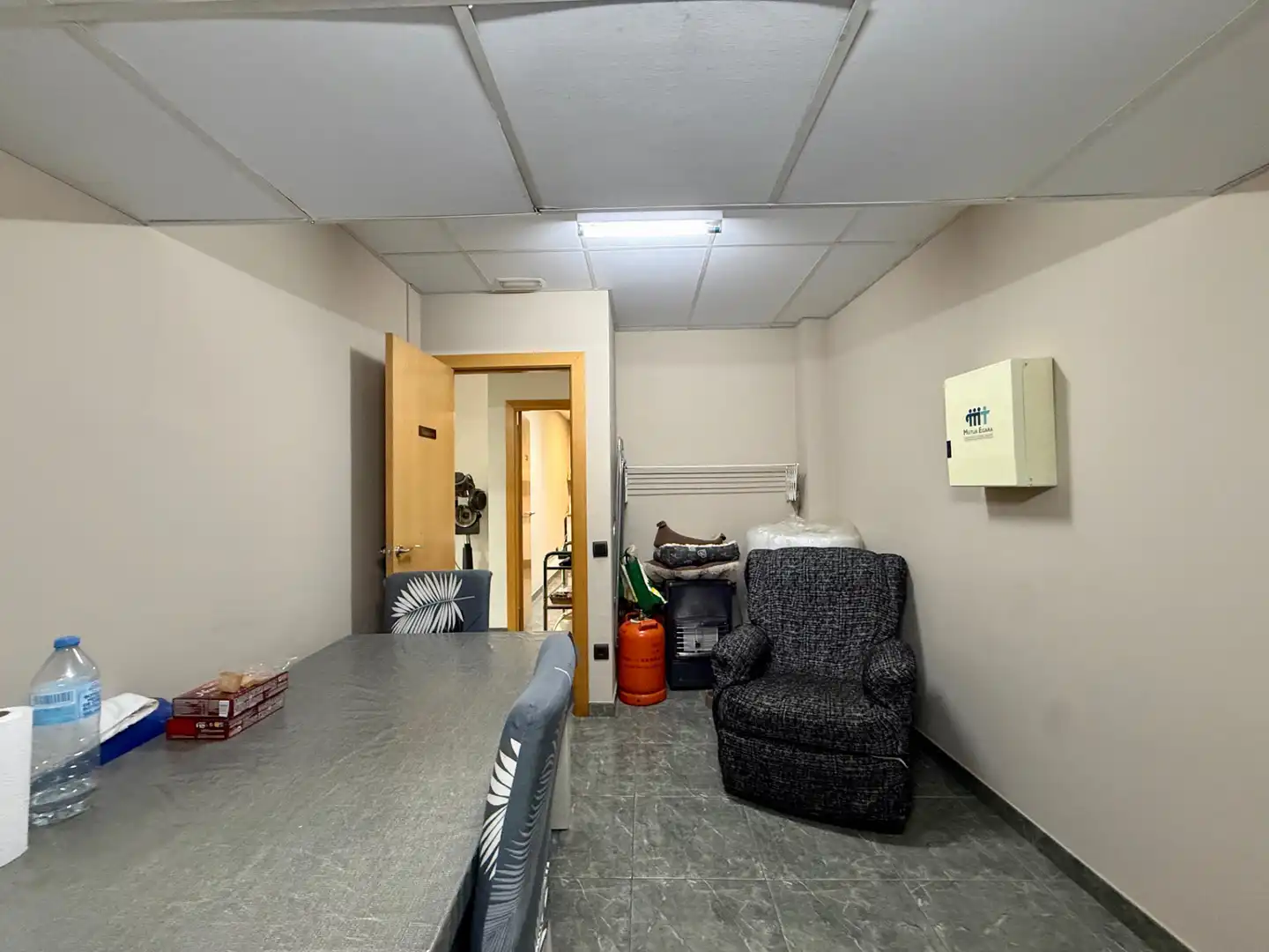 Local en venta en Terrassa con Aire acondicionado, Calefacción y Internet