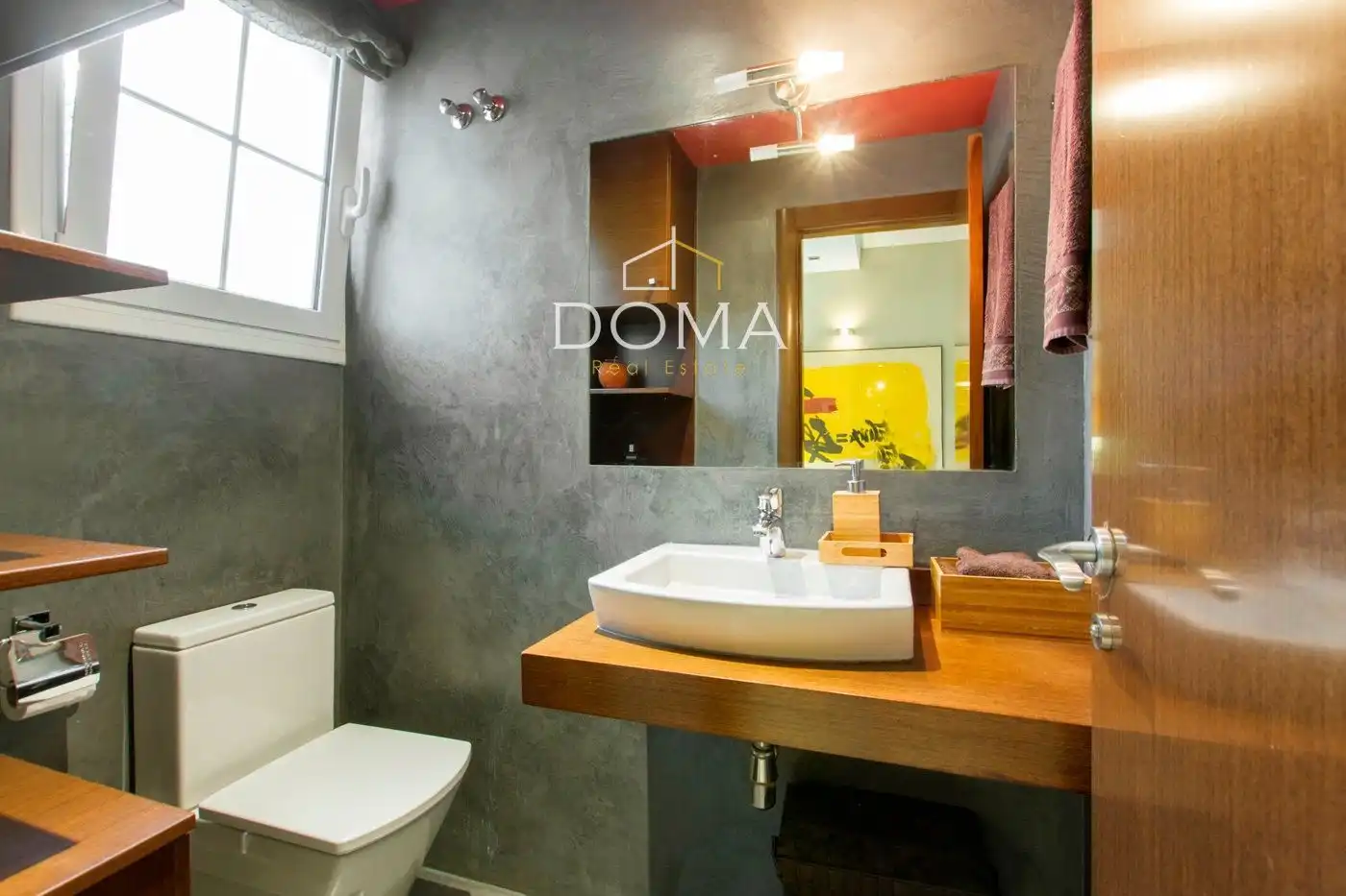 Baño de Casa adosada en venta en Esplugues de Llobregat con Aire acondicionado, Calefacción y Terraza