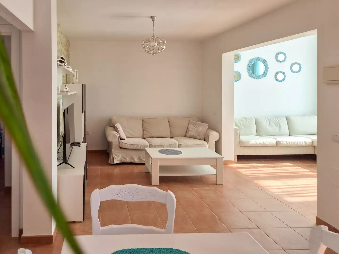 Wohnzimmer von Einfamilien-Reihenhaus zum Verkauf in Antigua