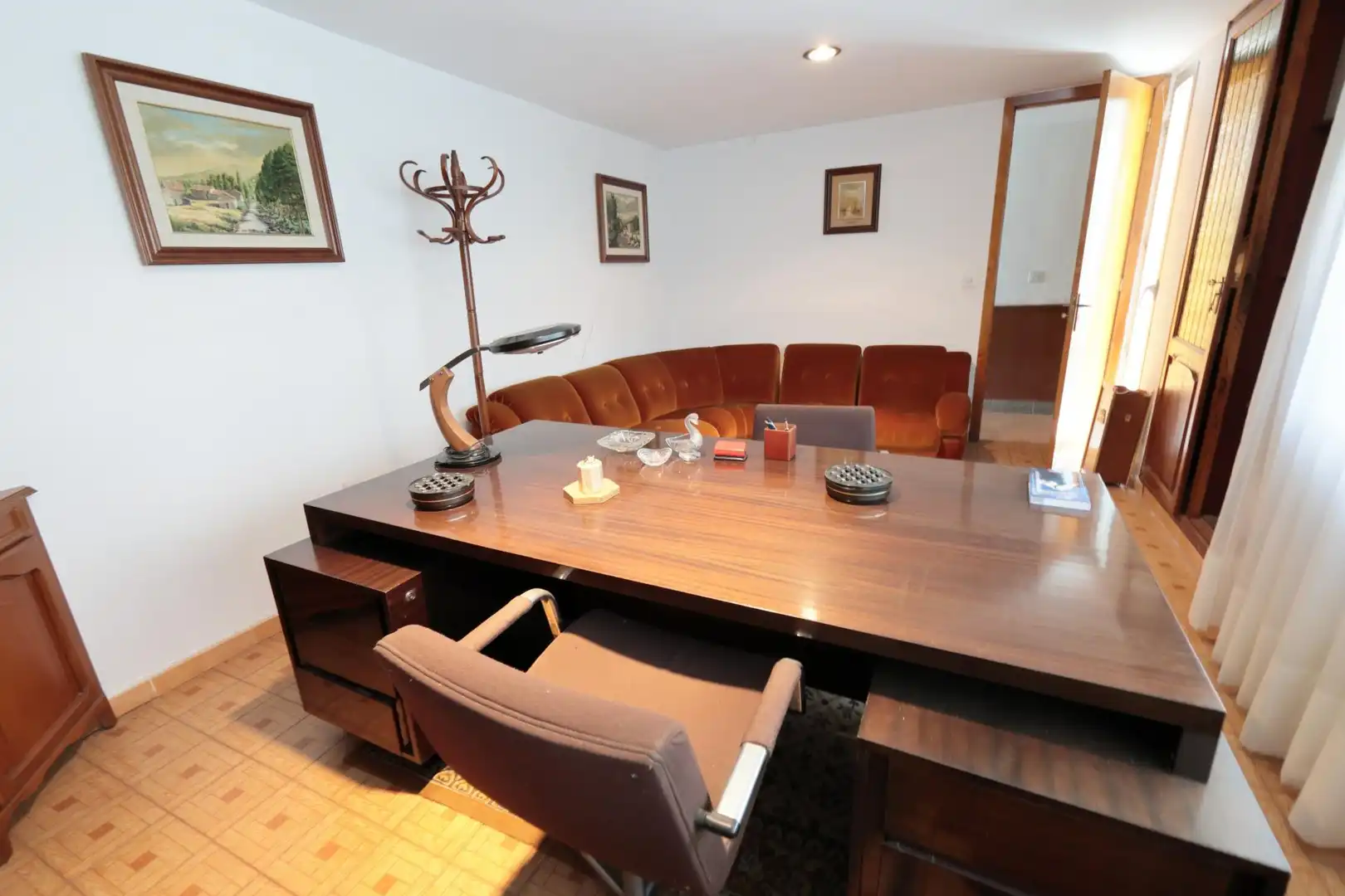 Comedor de Casa adosada en venta en O Barco de Valdeorras   con Calefacción, Piscina y Balcón
