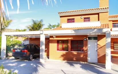 Exterior view of Single-family semi-detached for sale in El Campello  with Air Conditioner, Terrace and Community pool