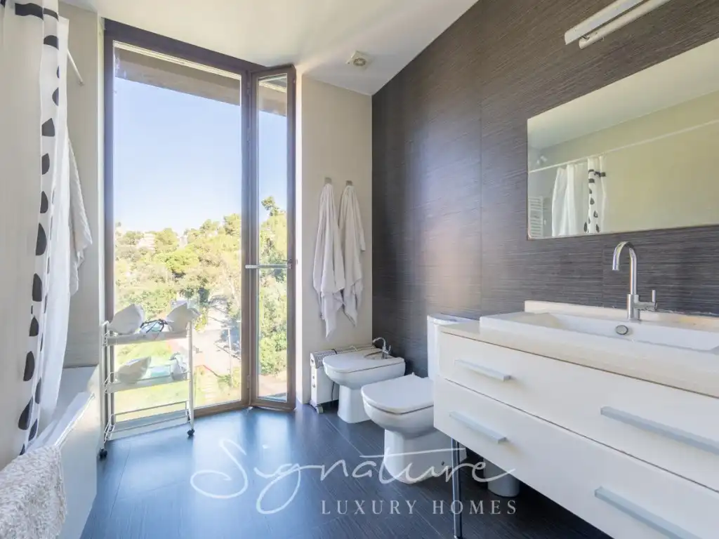 Baño de Casa o chalet en venta en Barcelona con Aire acondicionado