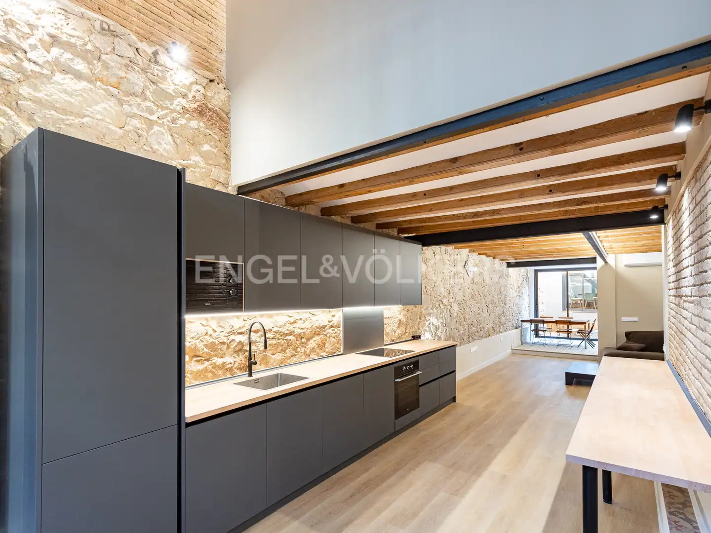 Cocina de Piso de alquiler en Barcelona con Aire acondicionado, Calefacción y Parquet