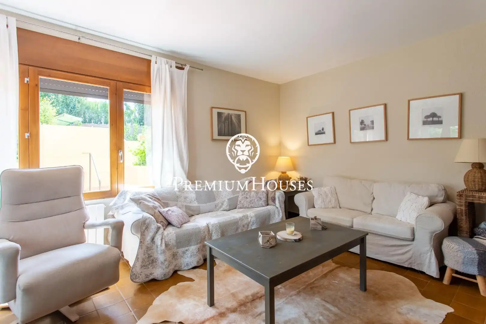 Living room of Houses for sale in Arenys de Munt  with Air Conditioner, Heating and Private garden