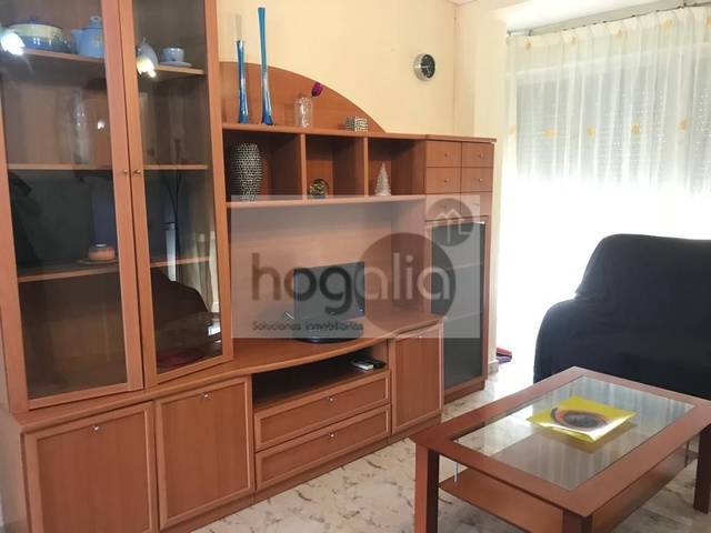 Piso en Alquiler en Sta. Aurelia - Cantábrico - Atlàntico - La Romería