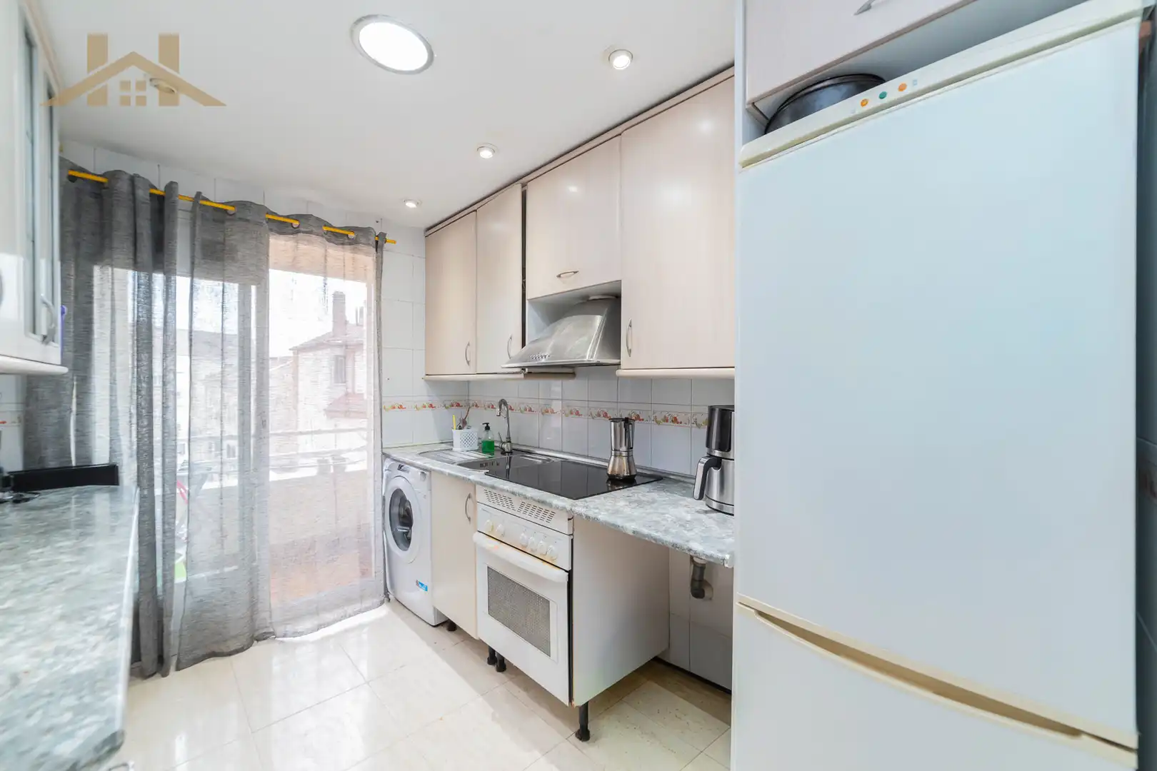 Maisonette mit Terrasse zum Verkauf in Calle de Santa Juana, imagen 4