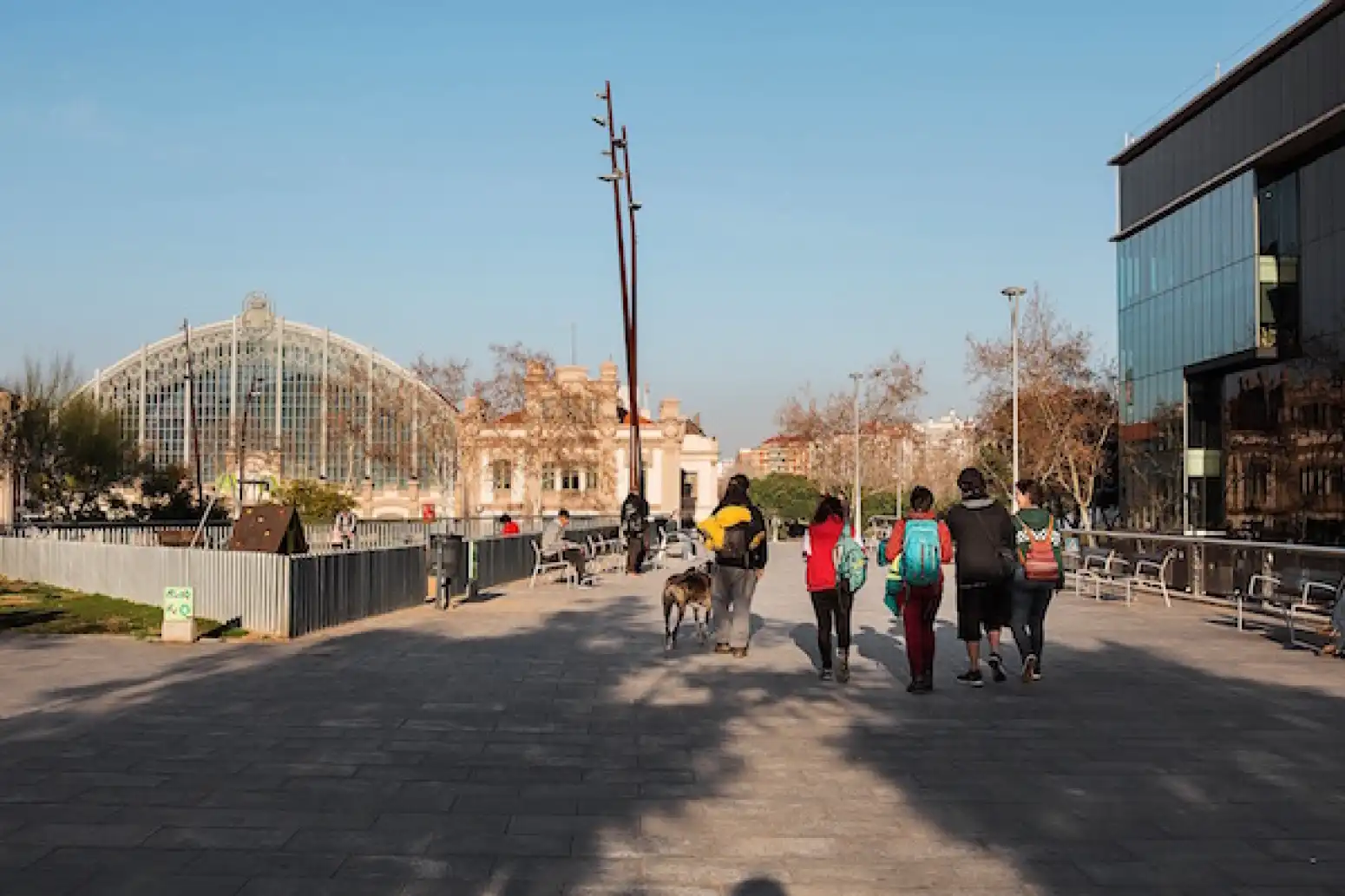 Vista exterior de Piso en venta en Barcelona con Calefacción, Parquet y Balcón
