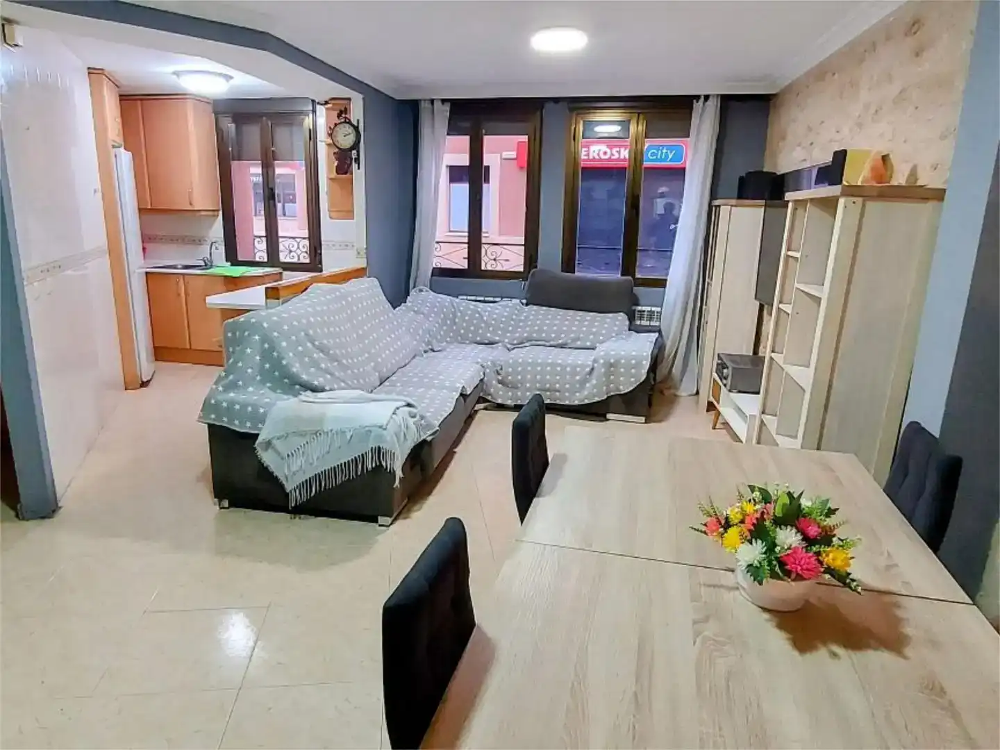 Sala de estar de Piso en venta en Ayllón con Parquet, Trastero y Balcón