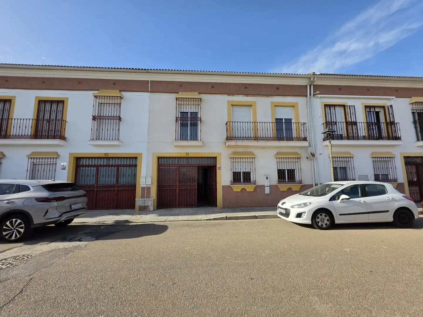 Exterior view of Houses for sale in Córdoba  with Air Conditioner