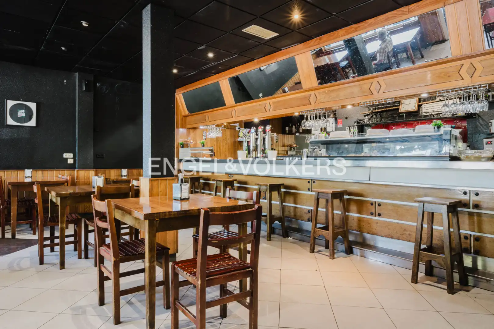 Buildings for sale in Deba