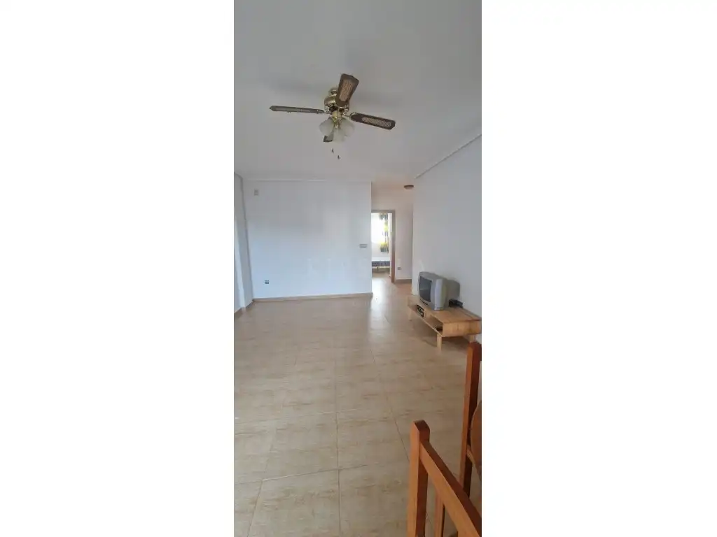 Casa pareada con piscina en venta en Urbanizacion Pau 8, imagen 7