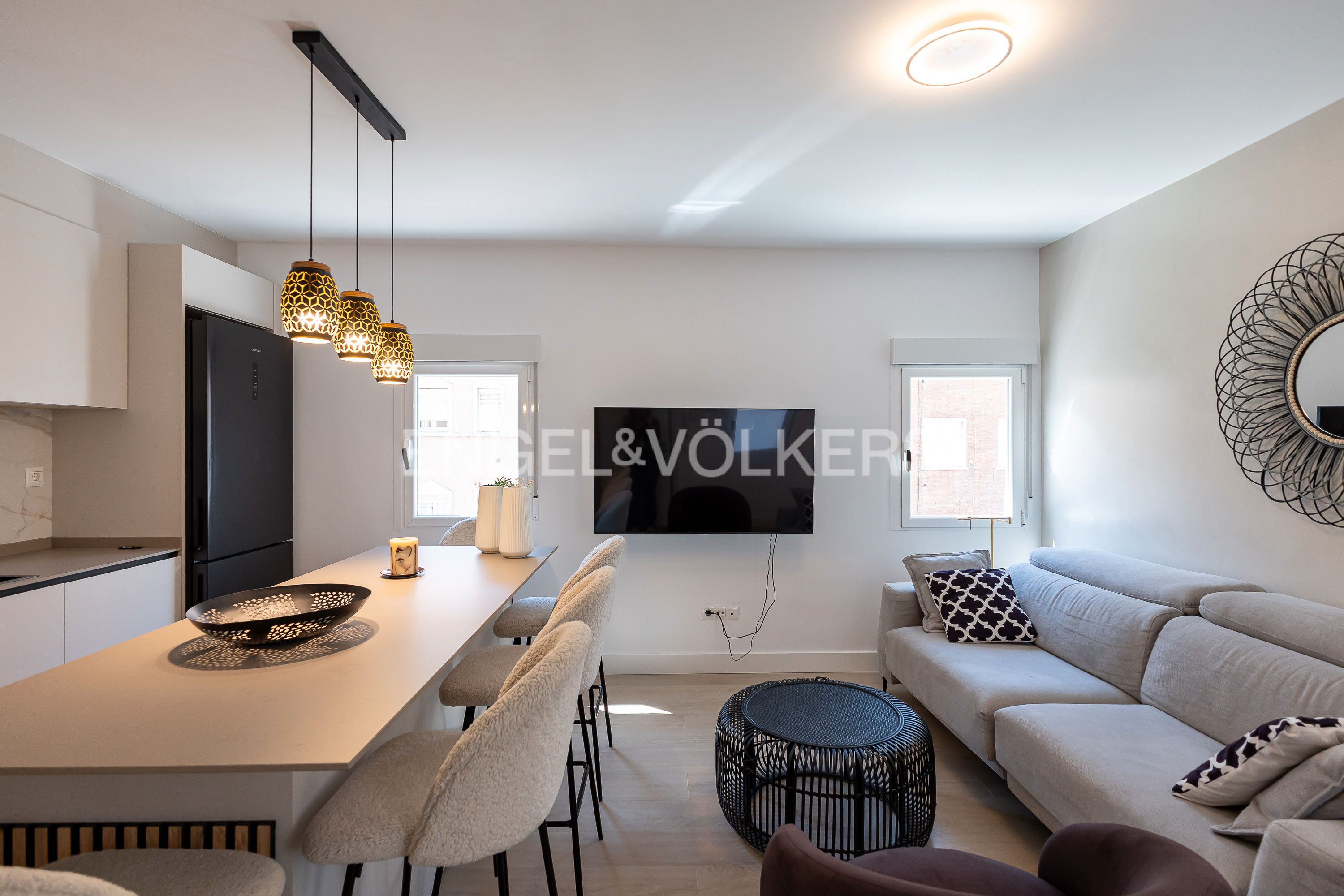 Living room of Apartment for sale in  Madrid Capital  with Air Conditioner, Heating and Parquet flooring