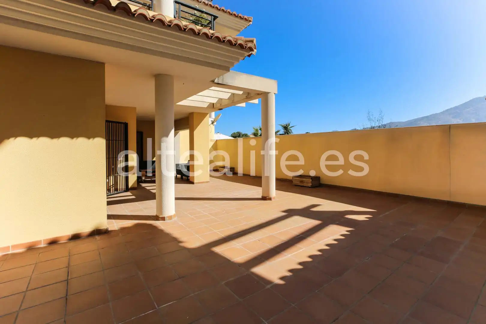 Jardín de Apartamento de alquiler en L'Alfàs del Pi con Aire acondicionado, Terraza y Trastero