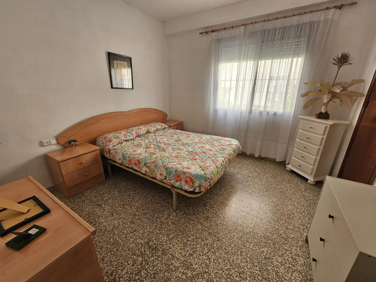 Dormitori de Casa adosada en venda en Sueca amb Aire condicionat, Terrassa i Moblat