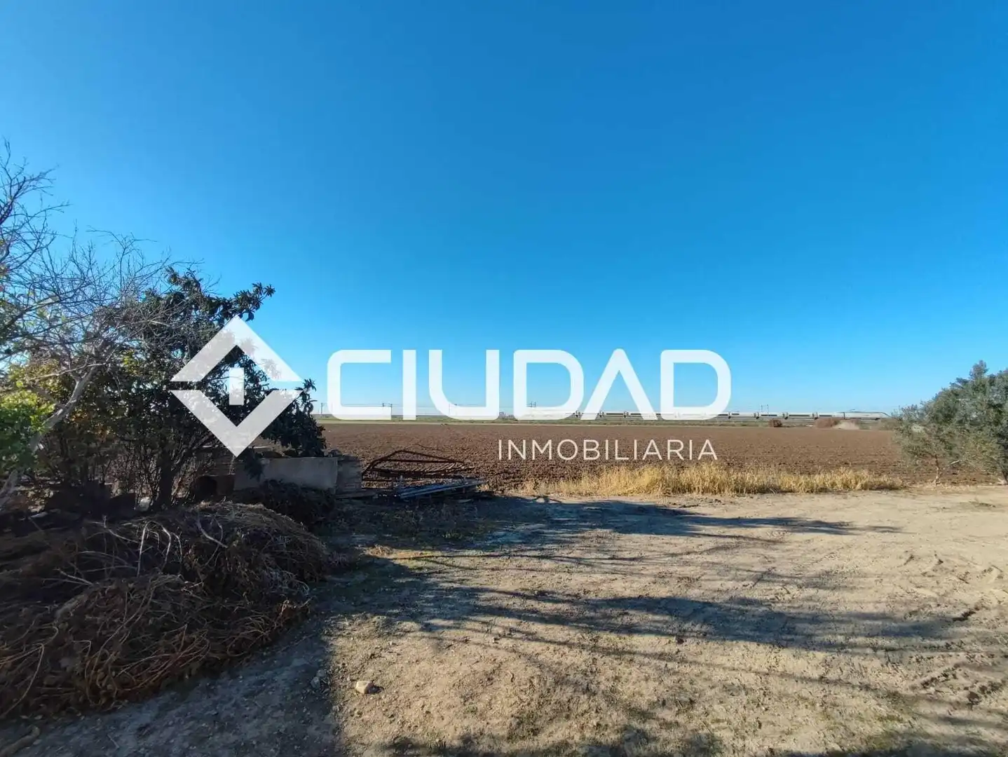 Terreno en venta en Lebrija