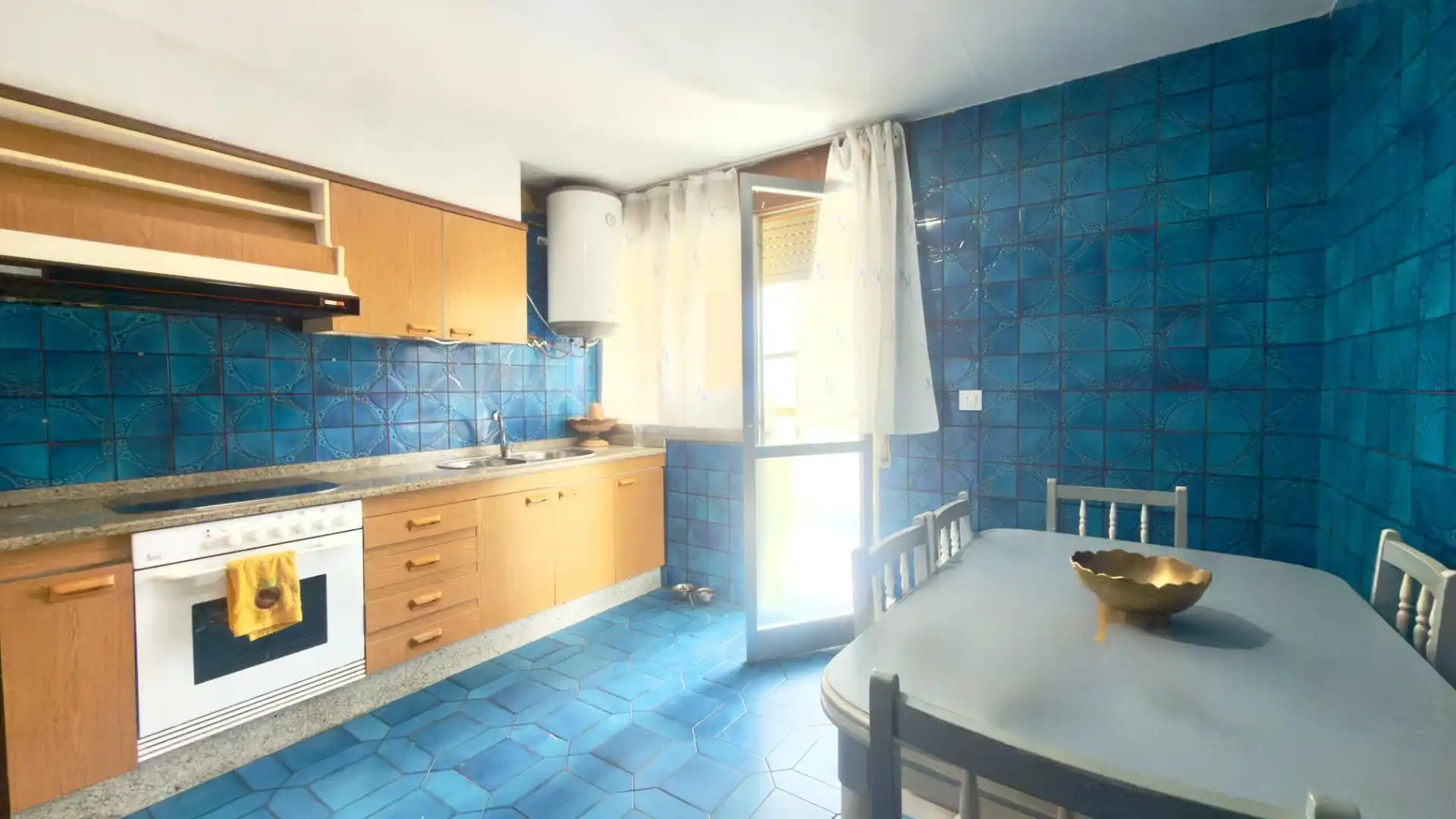 Cocina de Piso en venta en A Pobra de Trives  con Calefacción y Amueblado