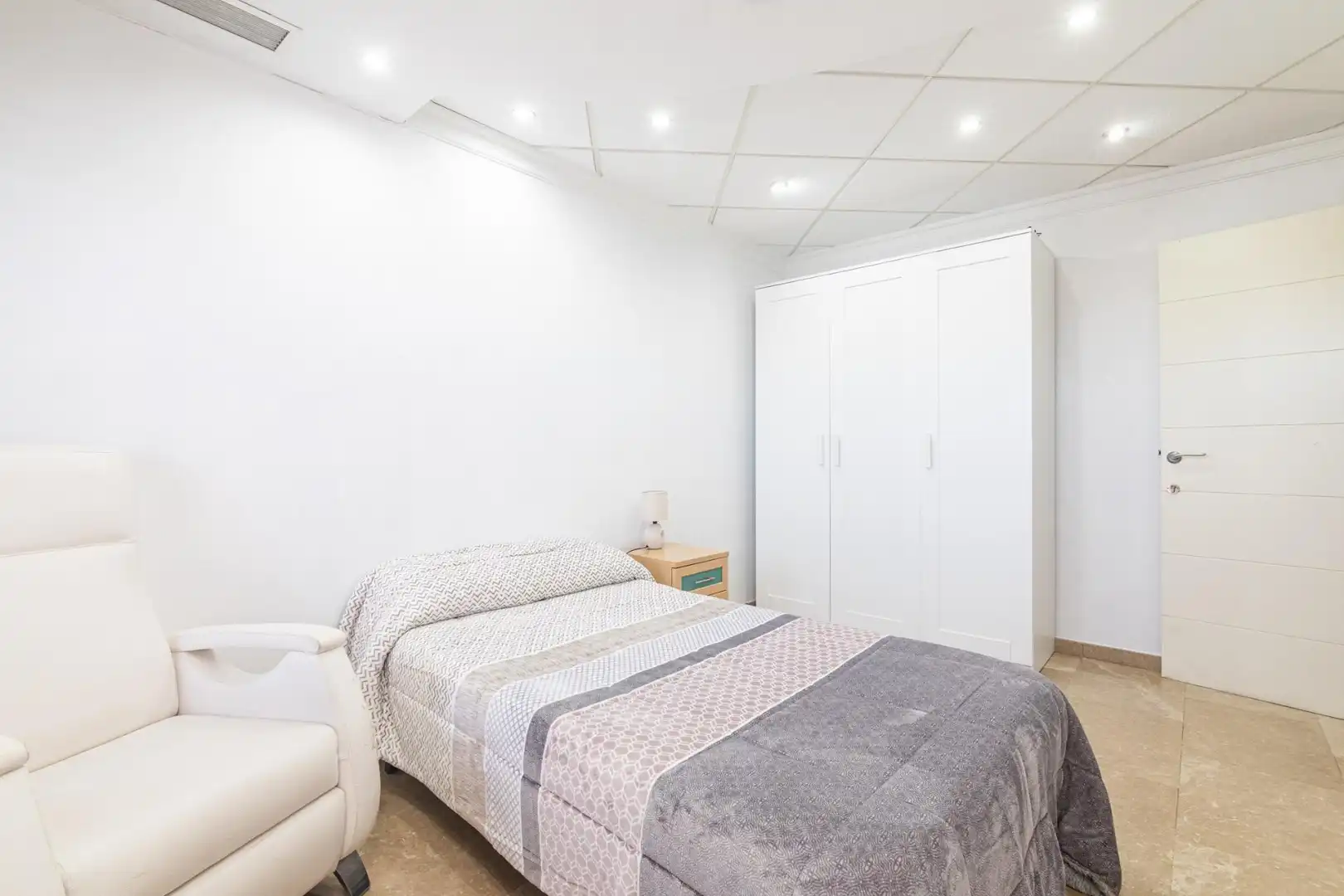 Habitación de Ático en venta en Elche / Elx con Terraza