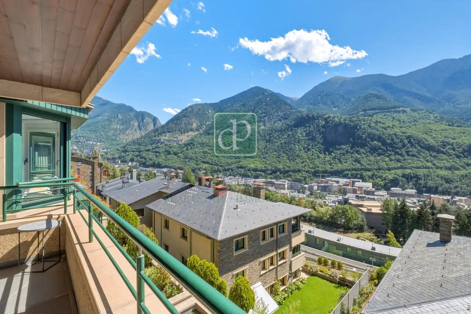 Vista exterior de Apartamento en venta en Andorra la Vella con Aire acondicionado, Calefacción y Parquet
