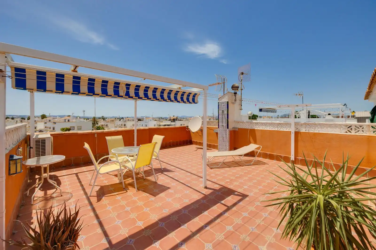 Terrassa de Àtic en venda en Torrevieja amb Aire condicionat, Terrassa i Piscina