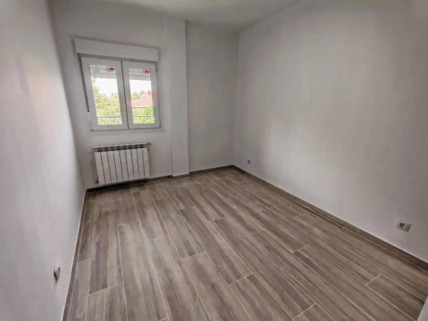 Bedroom of Flat for sale in Móstoles  with Heating, Parquet flooring and Terrace