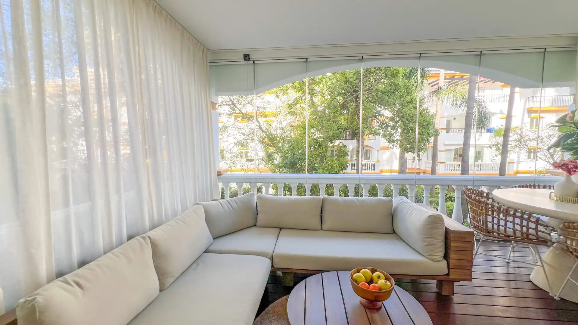Terrassa de Apartament en venda en Marbella amb Terrassa i Piscina comunitària