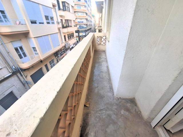 Piso en Venta en Calle Calle del Médico Pascual Pérez, 31 en Barrio del Centro