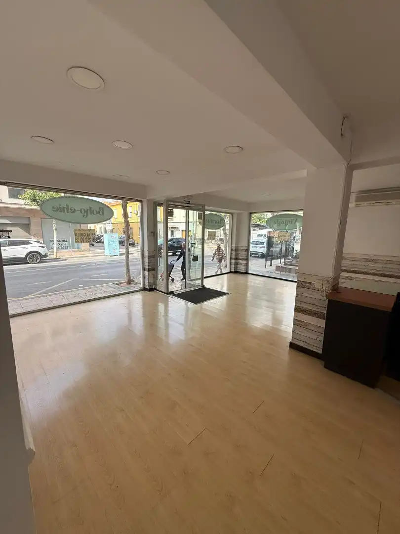 Local comercial de lloguer a Puerto de Sagunto, imagen 2