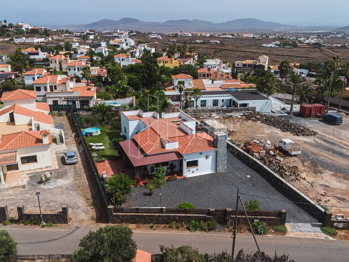 House with garden for sale in Montaña de Arena