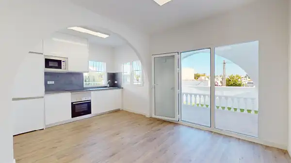 Doppelhaushälfte mit Terrasse zum Verkauf in San Miguel de Salinas, imagen 2