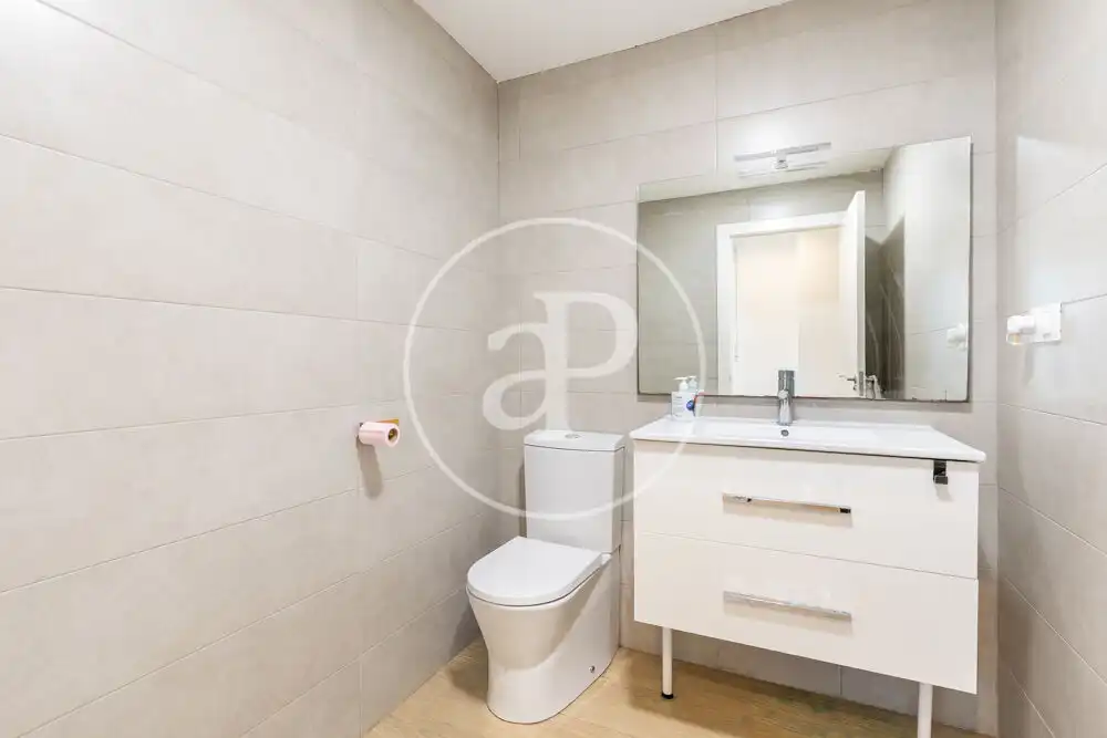 Baño de Piso en venta en Ciutat Vella 