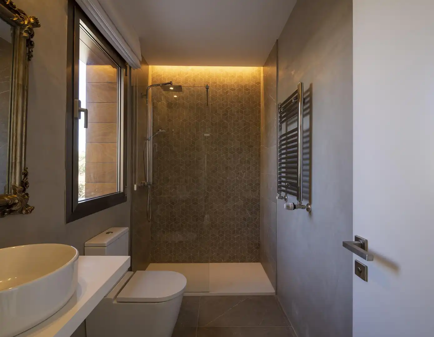 House with pool for sale in El Faro de Calaburra - Chaparral, imagen 13