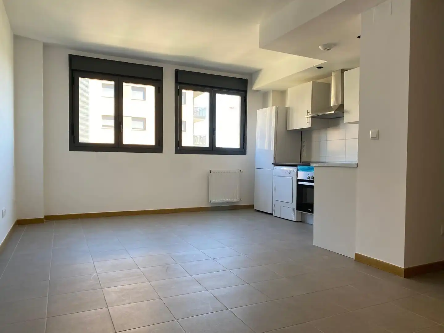 Kitchen of Flat for rent in Tres Cantos  with Heating, Storage room and Community pool