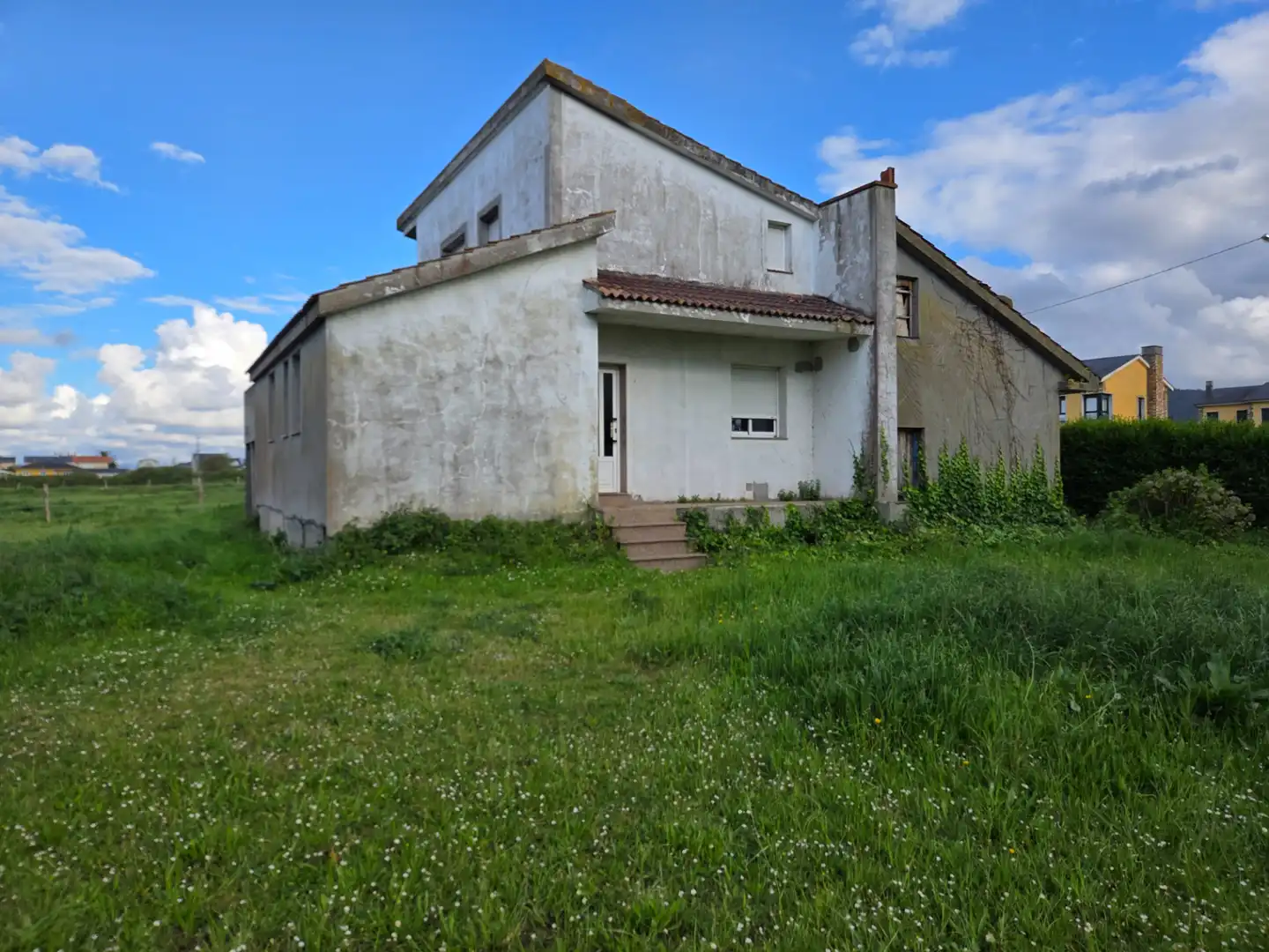 Houses for sale in Barreiros  with Private garden and Storage room