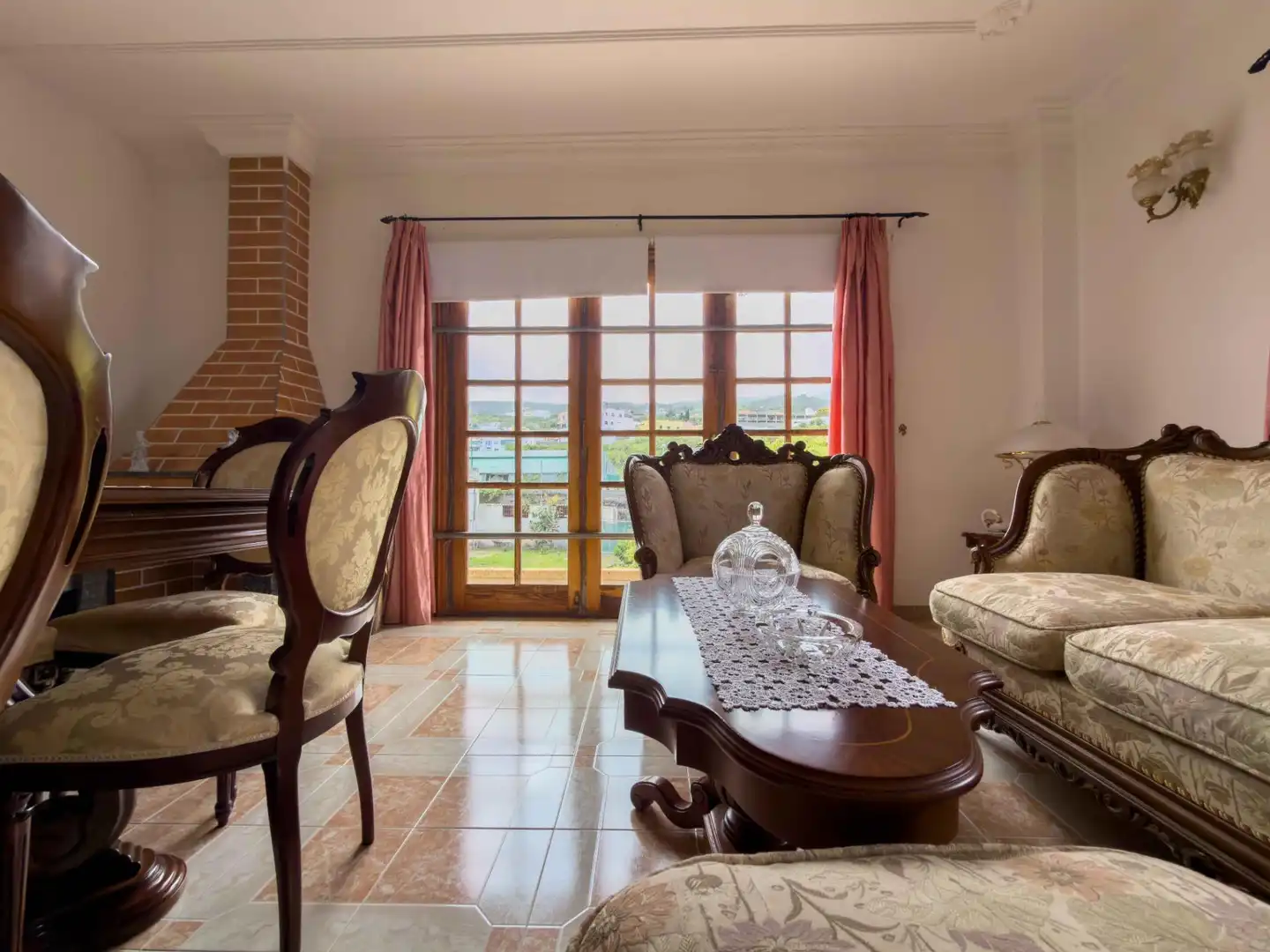 Living room of Houses for sale in Icod de los Vinos  with Private garden, Terrace and Balcony